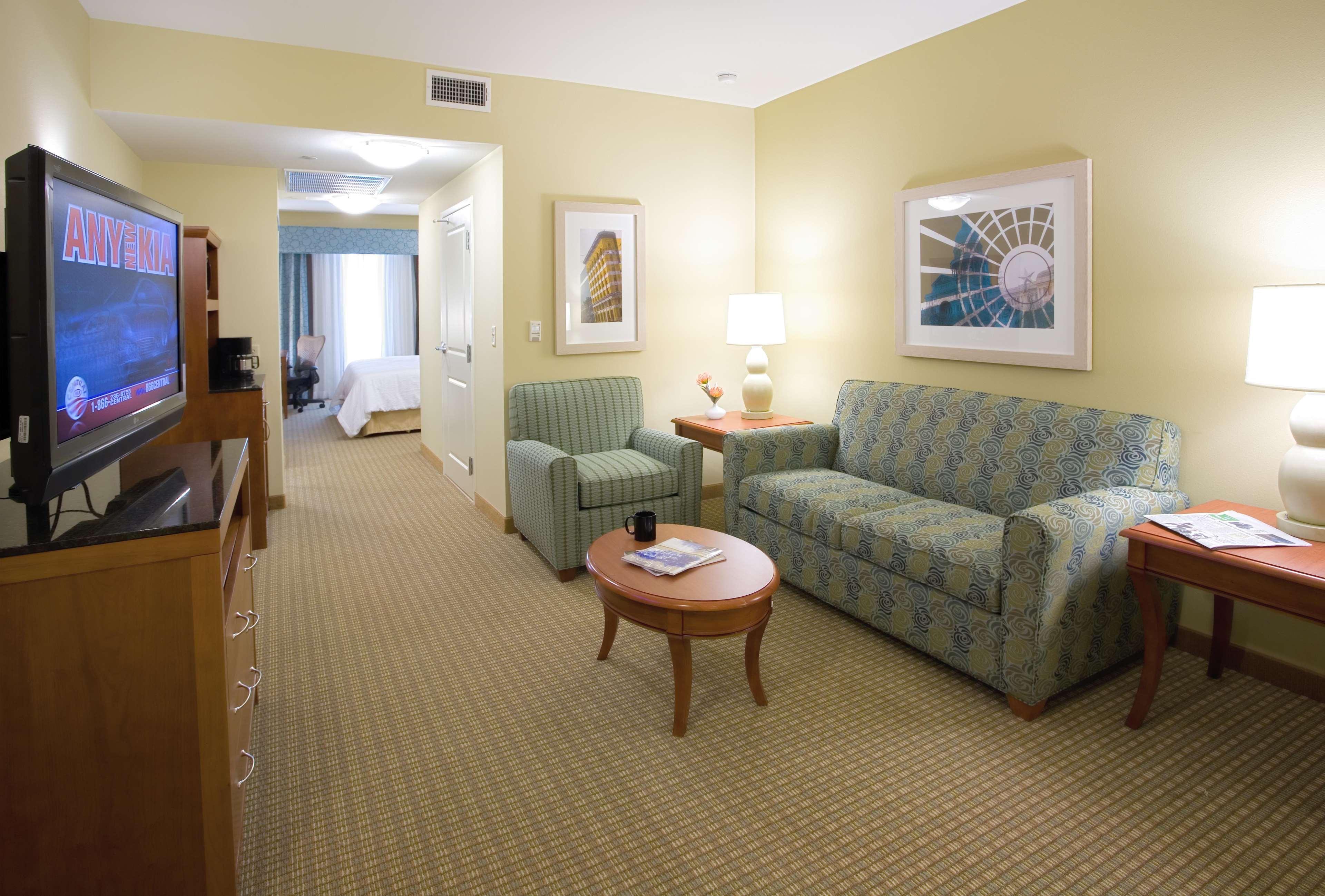 Hilton Garden Inn Dallas Richardson Ngoại thất bức ảnh