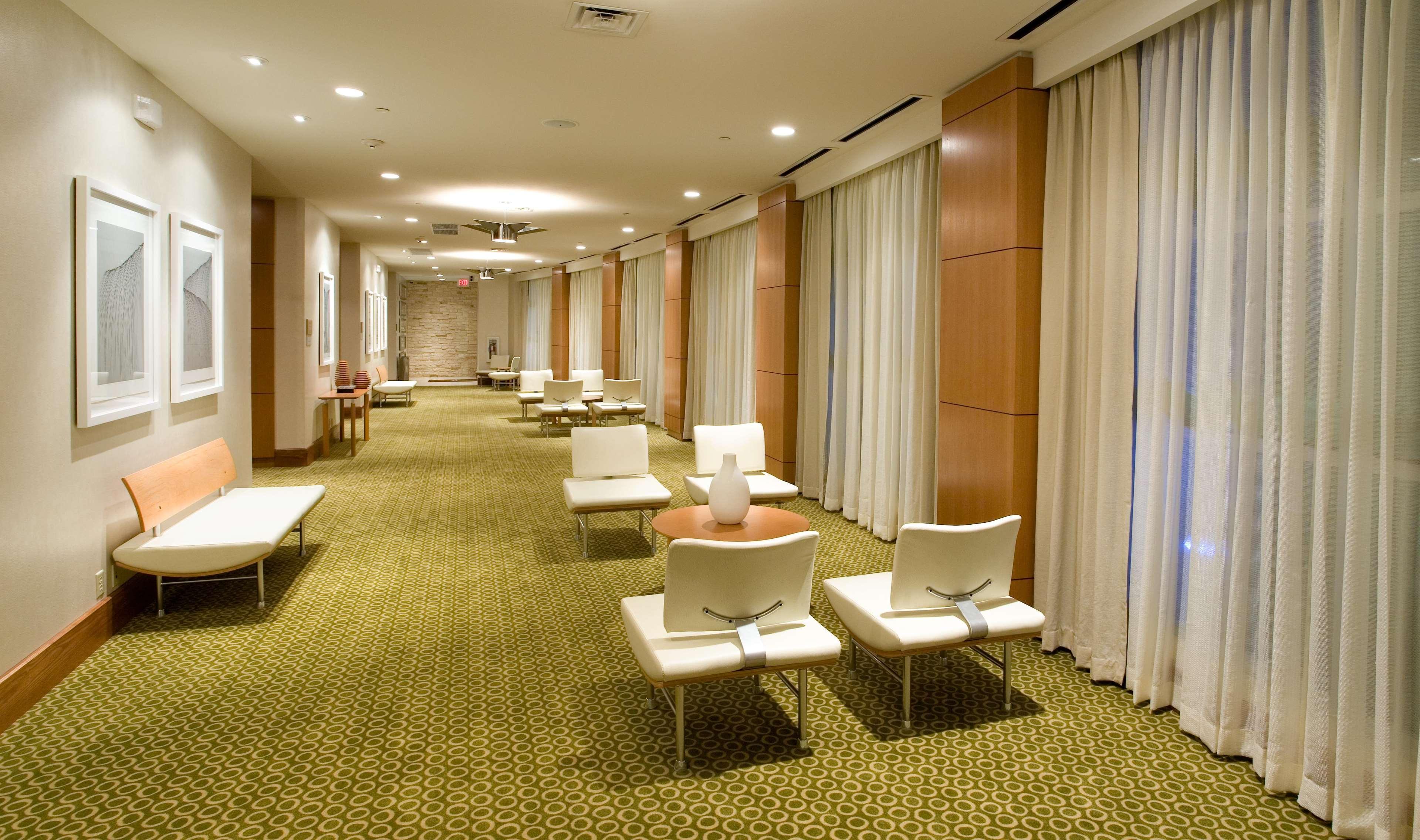 Hilton Garden Inn Dallas Richardson Ngoại thất bức ảnh