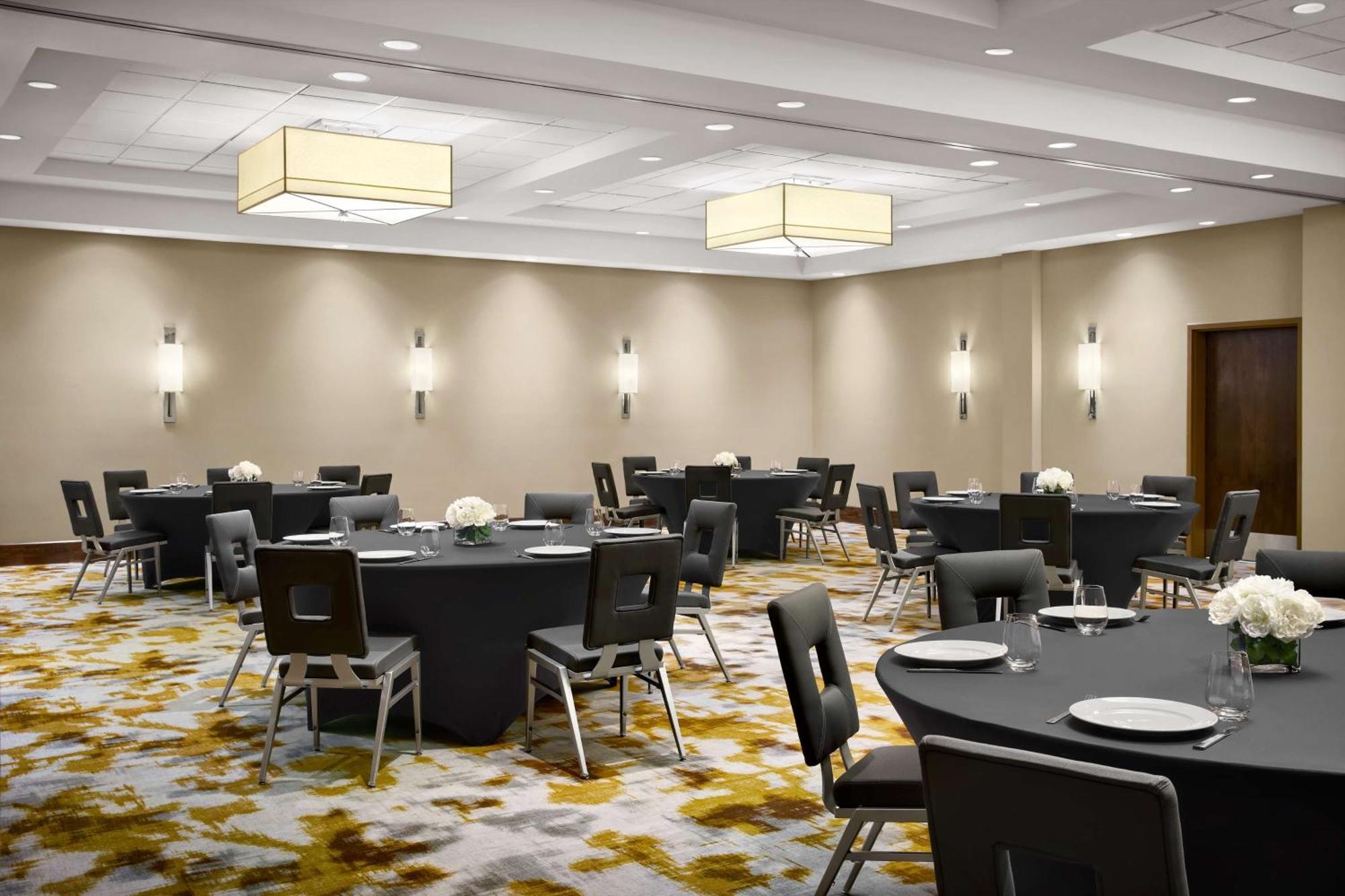 Hilton Garden Inn Dallas Richardson Ngoại thất bức ảnh